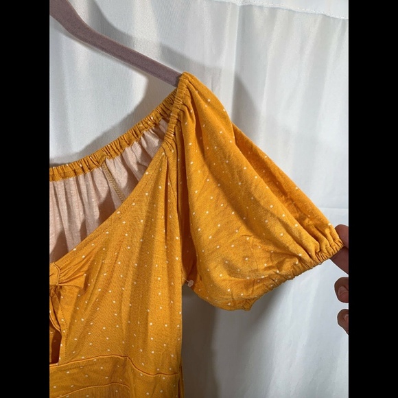 NEW $42 Love, Fire Yellow Polka Dot Keyhole‎ Dress - Picture 4 of 8